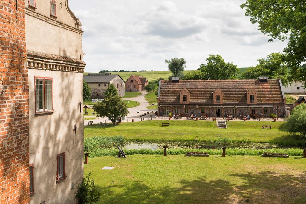 Hotel Schloss & Gut Ulrichshusen Экстерьер фото